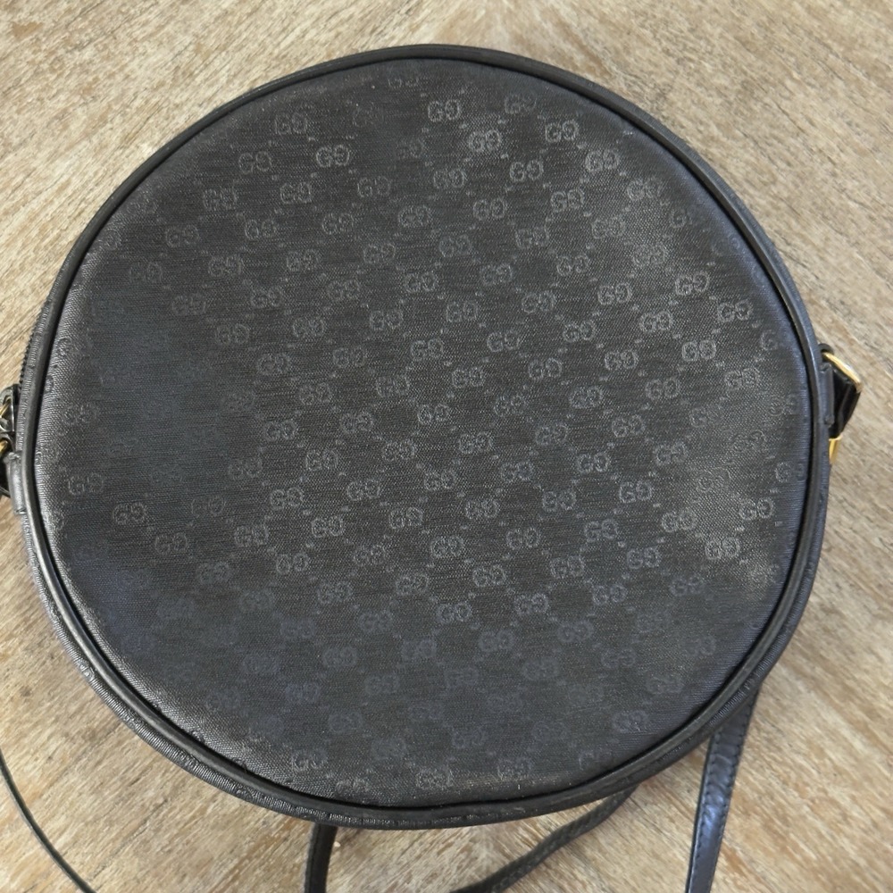 Authentic Vintage 1980s Gucci GG Mini Monogram Round Canteen Crossbody Bag Purse - Picture 4 of 12